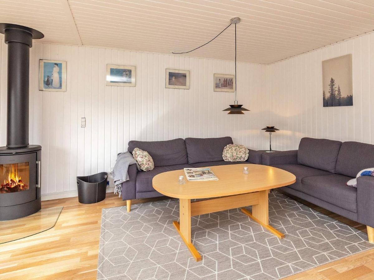 4 Person Holiday Home In L Kken Lokken Exterior photo